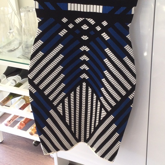 DVF bandage style dress - Picture 3 of 7